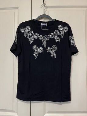 Black Short Sleeve Women’s Tee with Crystal Bow Accents